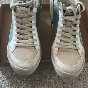 Mi.iM Blue and Cream Sneakers